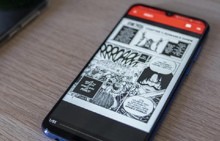 How to Read Manga on Your Phone?